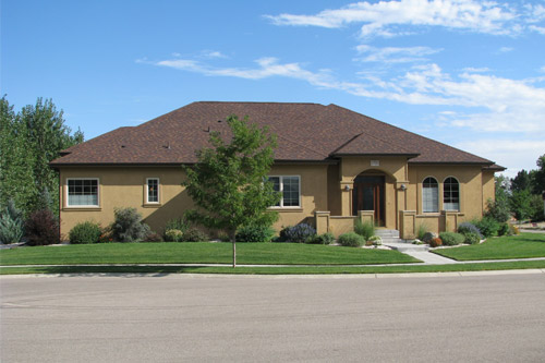 Exterior image of home with link to detail page